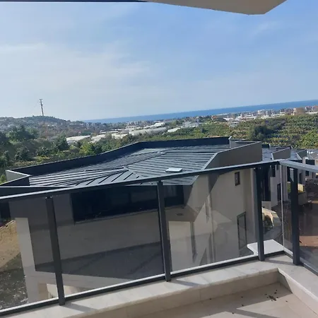 Casa Hills 5*