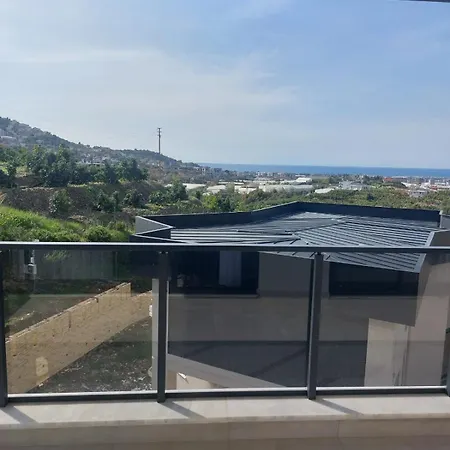 Casa Hills 5*